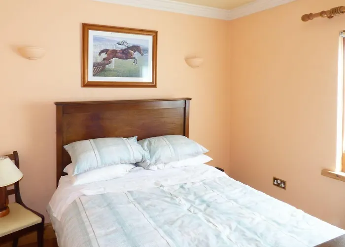 Maifield Nyaraló Mullennaglogh